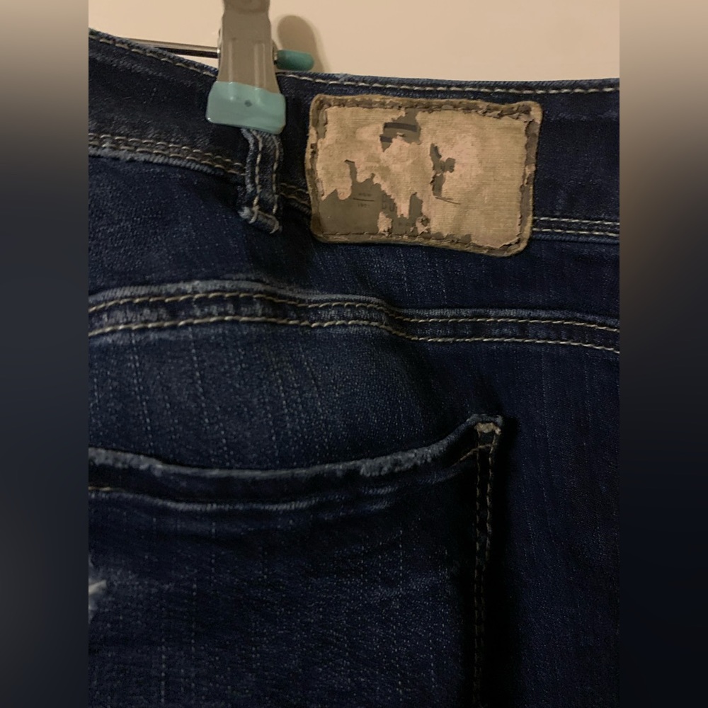 Silver Jeans - Picture 8 of 10
